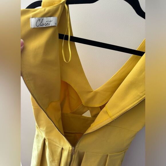 ModCloth Closet Golden Yellow Gold Zipper Keyhole Peekaboo Size **UK 14** - Picture 5 of 6